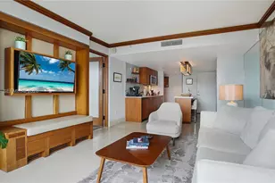 6801 Collins Ave, Miami Beach, FL 33141 - Photo 15
