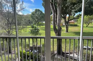 800 SW 131st Ave, Pembroke Pines, FL 33027 - Photo 3