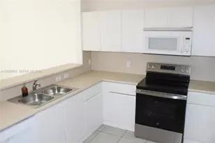 4284 SW 157th Ave, Miramar, FL 33027 - Photo 3