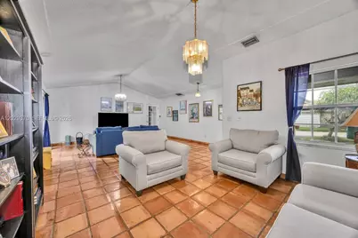 10344 SW 141st Ct, Miami, FL 33186 - Photo 5