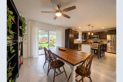 3166 NW 68th Ct, Fort Lauderdale, FL 33309 - Photo 9