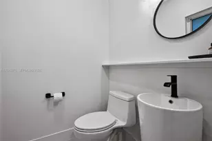 8109 Harding Ave, Miami Beach, FL 33141 - Photo 37