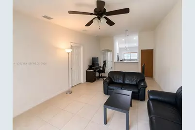 3856 SW 48th Ave #3856, Hollywood, FL 33023 - Photo 9