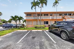 820 SW 11th Ave, Hallandale Beach, FL 33009 - Photo 23