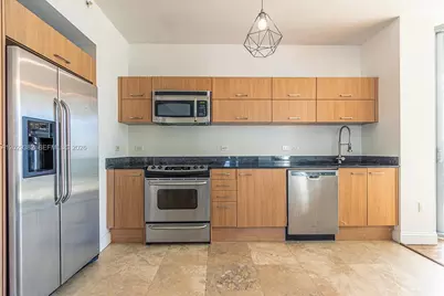 350 S Miami Ave #3914, Miami, FL 33130 - Photo 9