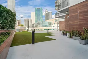 350 S Miami Ave, Miami, FL 33130 - Photo 43