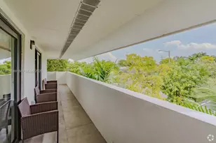 800 S Dixie Hwy 106 Hwy, Coral Gables, FL 33146 - Photo 3