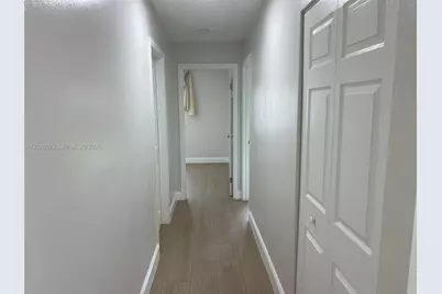 1727 SW 136th Pl, Miami, FL 33175 - Photo 7
