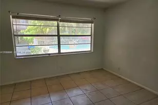 241 SE 9th Ave, Pompano Beach, FL 33060 - Photo 5