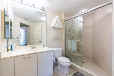 510 NW 84th Ave #511, Plantation, FL 33324 - Photo 13
