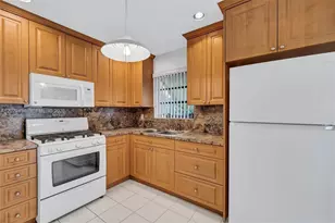 6200 SW 18th St, North Lauderdale, FL 33068 - Photo 19