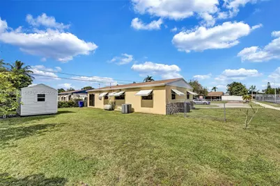 6200 SW 18th St, North Lauderdale, FL 33068 - Photo 47