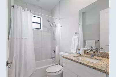 490 NW 37 Av., Naples, FL 34120 - Photo 9