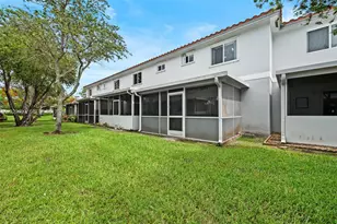 20831 NW 3rd Ct, Pembroke Pines, FL 33029 - Photo 29