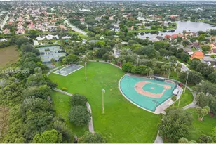 20831 NW 3rd Ct, Pembroke Pines, FL 33029 - Photo 41