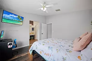 20831 NW 3rd Ct, Pembroke Pines, FL 33029 - Photo 21
