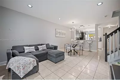 20831 NW 3rd Ct, Pembroke Pines, FL 33029 - Photo 7