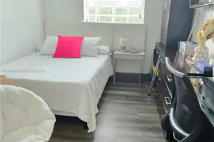6972 NW 179th St, Hialeah, FL 33015 - Photo 11