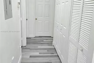 6972 NW 179th St, Hialeah, FL 33015 - Photo 13
