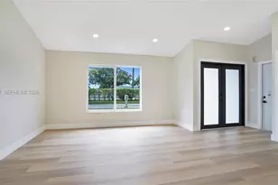 9661 NW 44th Ct, Sunrise, FL 33351 - Photo 9