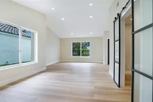 9661 NW 44th Ct, Sunrise, FL 33351 - Photo 7