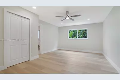 9661 NW 44th Ct, Sunrise, FL 33351 - Photo 31