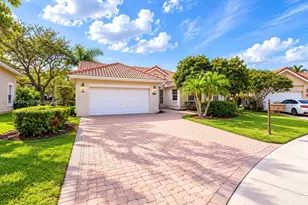 569 Spinnaker, Weston, FL 33326 - Photo 1