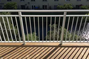 9375 Fontainebleau Blvd, Miami, FL 33172 - Photo 5