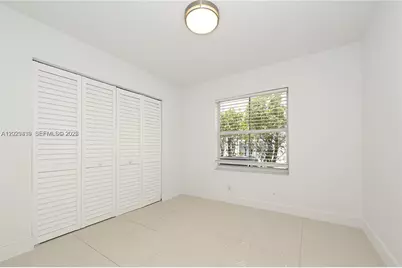 889 Sand Creek Cir, Weston, FL 33327 - Photo 15