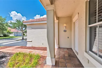 889 Sand Creek Cir, Weston, FL 33327 - Photo 5