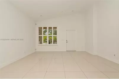 889 Sand Creek Cir, Weston, FL 33327 - Photo 7