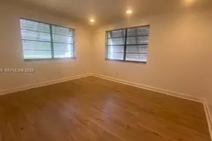 7915 SW 86th St, Miami, FL 33143 - Photo 11