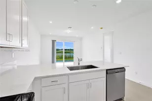 3766 Harborside Ave, Fort Pierce, FL 34946 - Photo 5