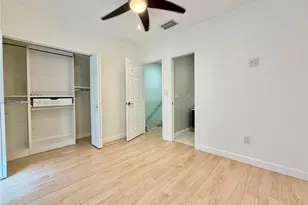 8340 NW 8th St, Miami, FL 33126 - Photo 9