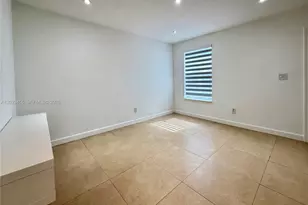 8340 NW 8th St, Miami, FL 33126 - Photo 3