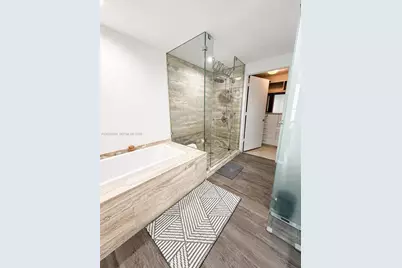 2900 NE 7th Ave #707, Miami, FL 33137 - Photo 25