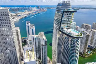 300 S Biscayne Blvd, Miami, FL 33131 - Photo 27