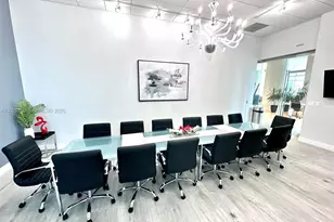 300 S Biscayne Blvd, Miami, FL 33131 - Photo 39