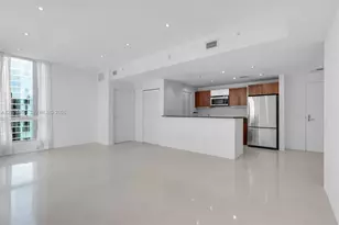 300 S Biscayne Blvd, Miami, FL 33131 - Photo 7