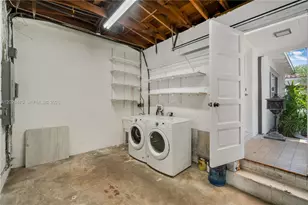 550 W 49th St, Miami Beach, FL 33140 - Photo 33