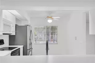750 SW 138th Ave, Pembroke Pines, FL 33027 - Photo 9