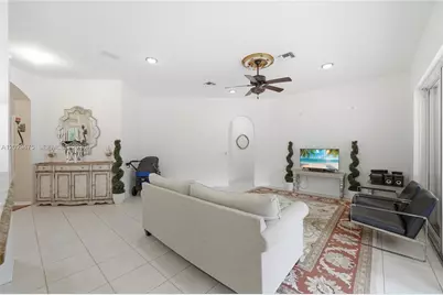 4909 NW 115th Way, Coral Springs, FL 33076 - Photo 15