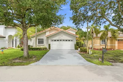 531 SW 176th Ave, Pembroke Pines, FL 33029 - Photo 1