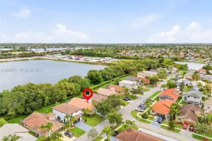 531 SW 176th Ave, Pembroke Pines, FL 33029 - Photo 37