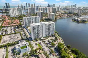 2801 NE 183rd St, Aventura, FL 33160 - Photo 17