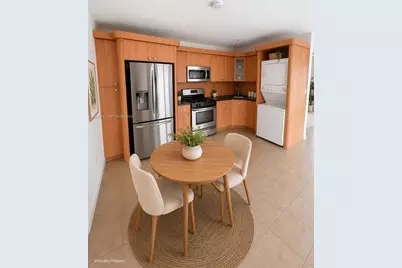 [Address not provided], Miami Beach, FL 33141 - Photo 7
