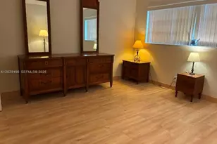 180 NE 12th Ave, Hallandale Beach, FL 33009 - Photo 15