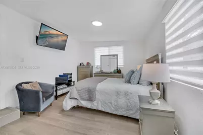 6404 Meade St, Hollywood, FL 33024 - Photo 13