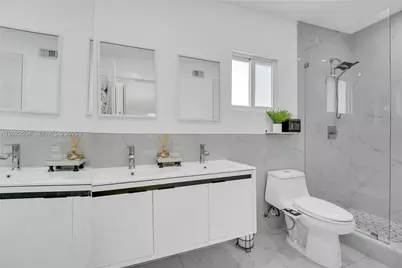 6404 Meade St, Hollywood, FL 33024 - Photo 15
