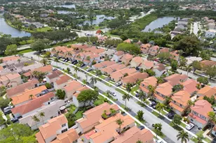 17953 SW 11th St, Pembroke Pines, FL 33029 - Photo 29